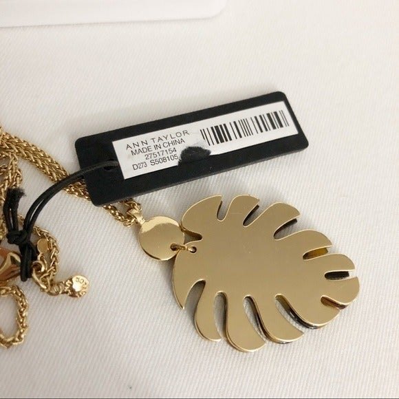 Ann Taylor Ocelot Gold Tone Leaf Pendant Necklace NWT - Picture 6 of 8